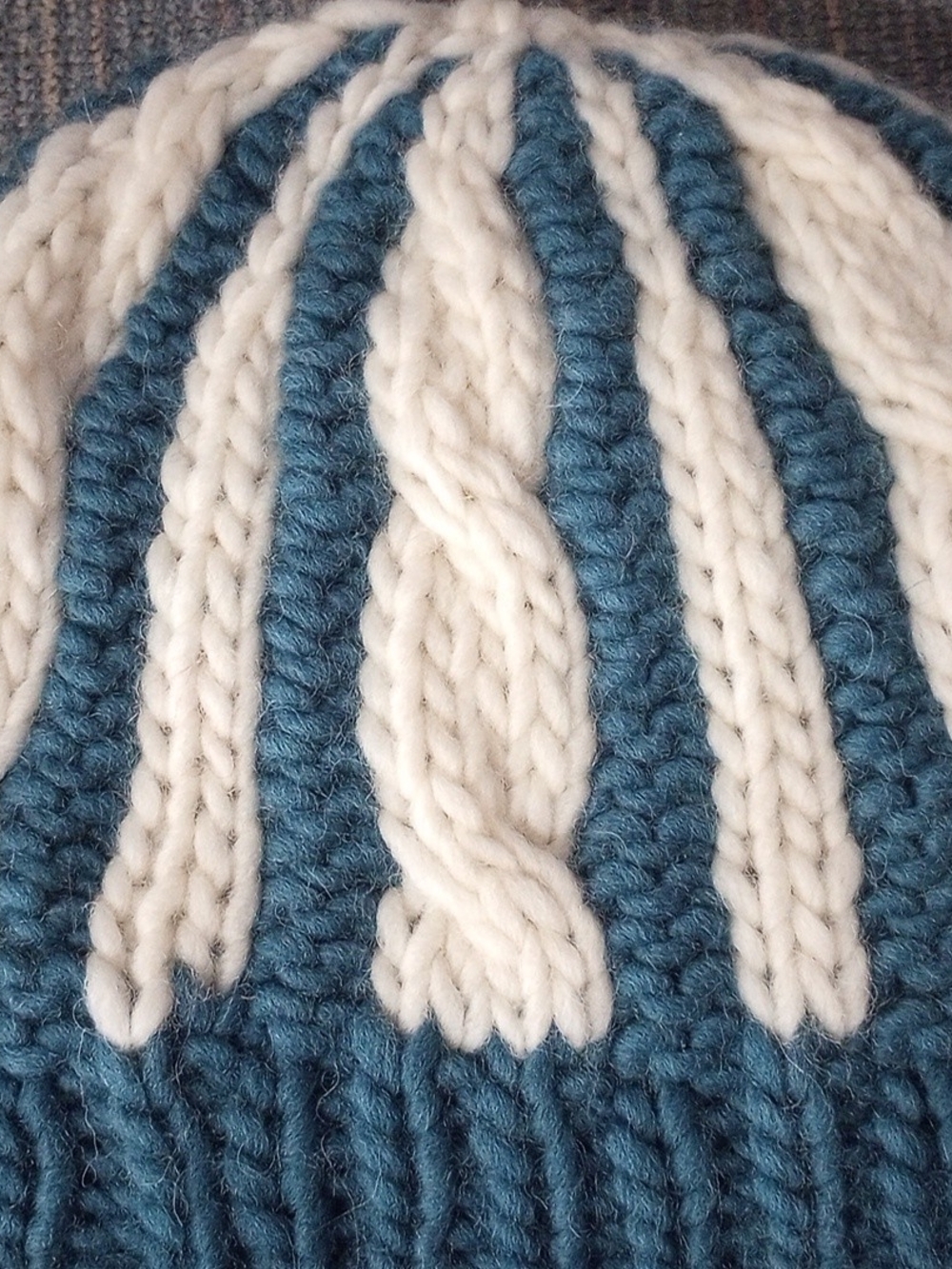 Chunky Cable Knit Beanie in Blue and Cream